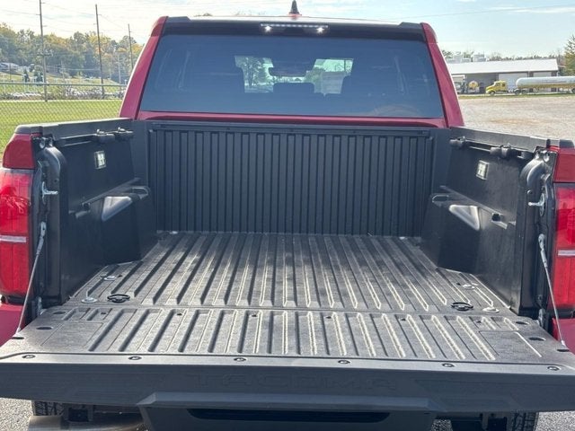 2025 Toyota Tacoma 4WD SR