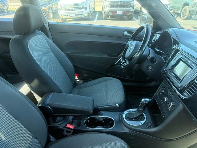 2018 Volkswagen Beetle 2.0T S