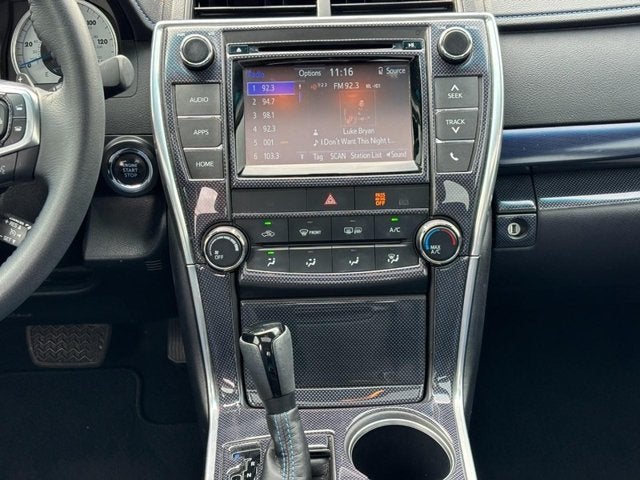 2016 Toyota Camry XLE