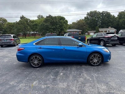 2016 Toyota Camry XLE
