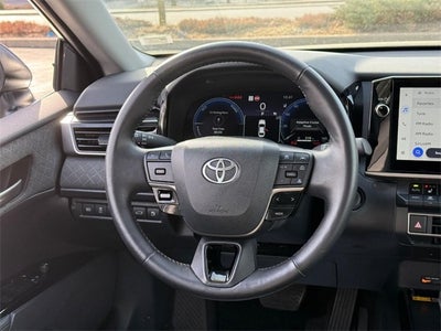 2025 Toyota Camry XLE