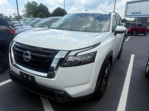 2024 Nissan Pathfinder SV