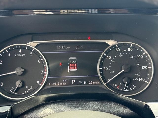 2024 Nissan Pathfinder SV
