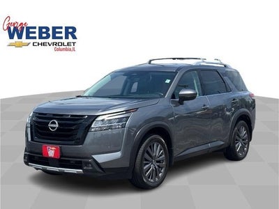2023 Nissan Pathfinder SL 4WD
