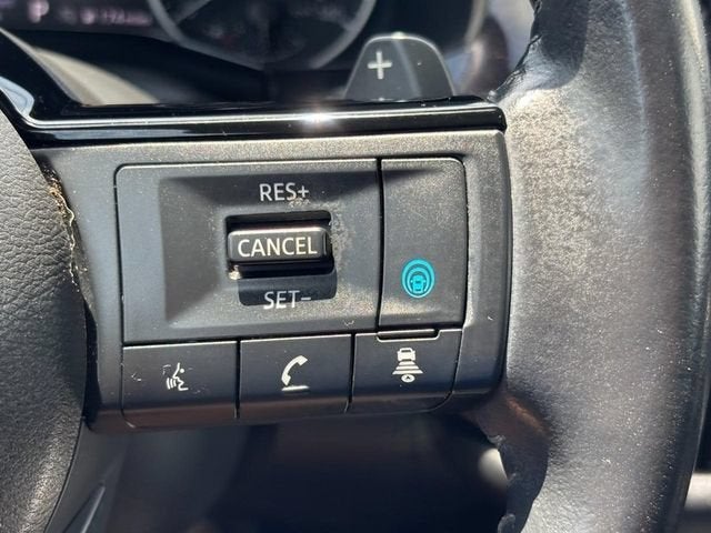2023 Nissan Pathfinder SL 4WD