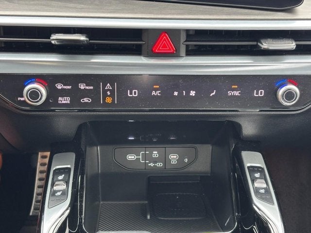 2024 Kia Sorento X-Pro SX Prestige
