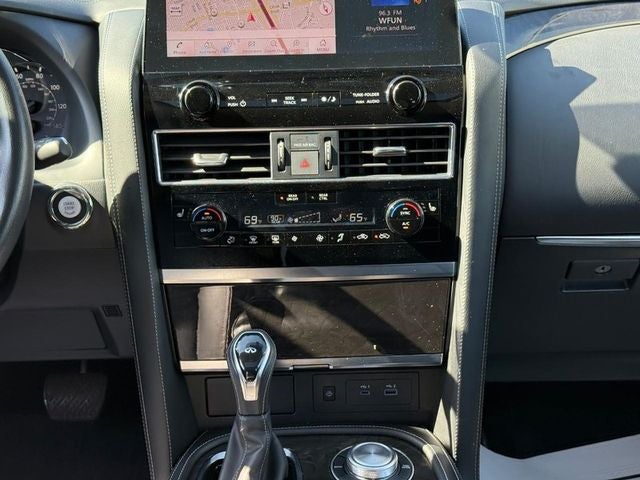 2024 INFINITI QX80 LUXE