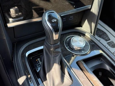 2024 INFINITI QX80 LUXE