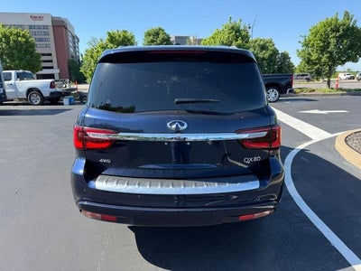 2024 INFINITI QX80 LUXE