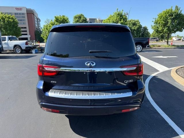 2024 INFINITI QX80 LUXE