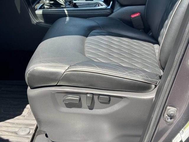 2024 INFINITI QX80 SENSORY AWD