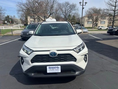 2022 Toyota RAV4 Hybrid XLE Premium
