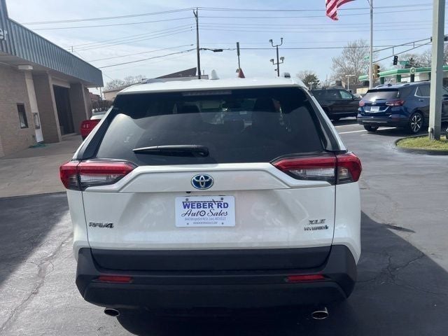 2022 Toyota RAV4 Hybrid XLE Premium