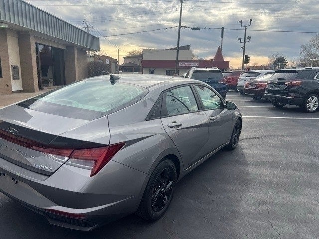 2022 Hyundai Elantra Hybrid Blue
