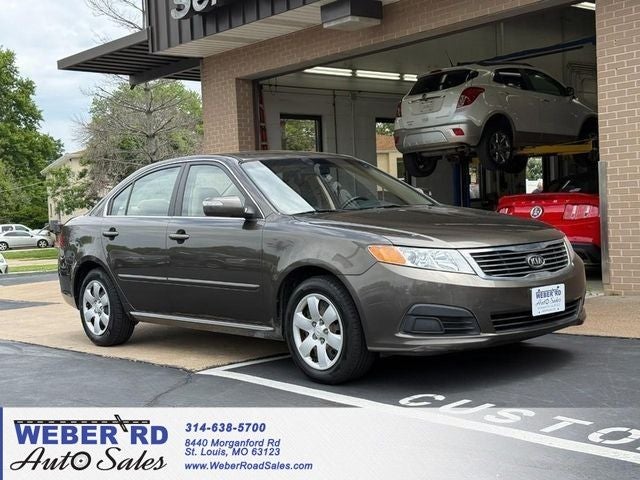 2010 Kia Optima LX AT's photo