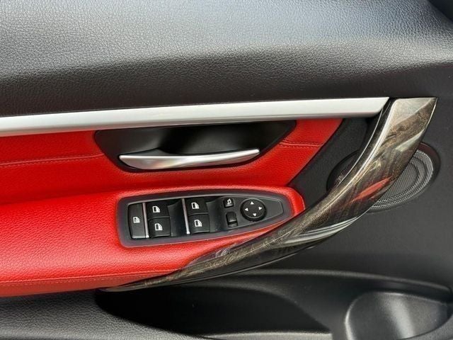 2017 BMW 3 Series 330e iPerformance