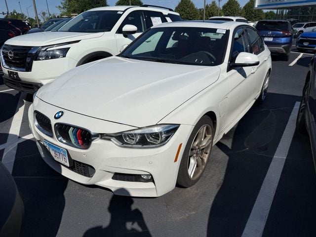 2017 BMW 3 Series 330e iPerformance