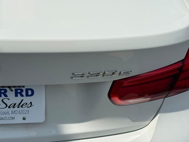 2017 BMW 3 Series 330e iPerformance
