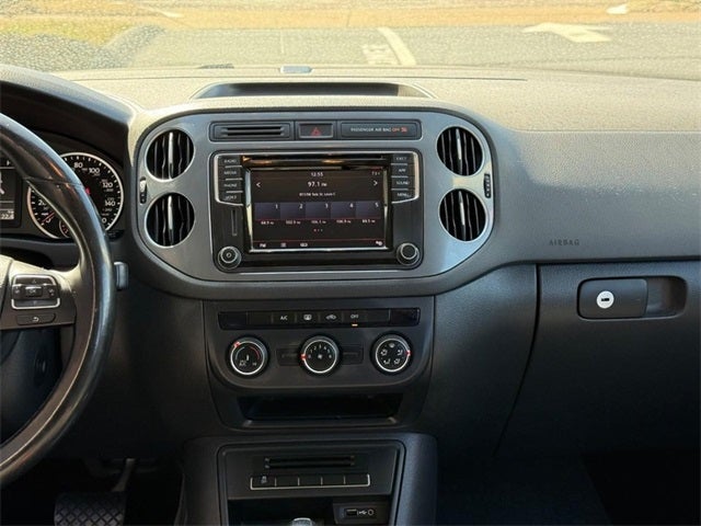 2018 Volkswagen Tiguan Limited 2.0T