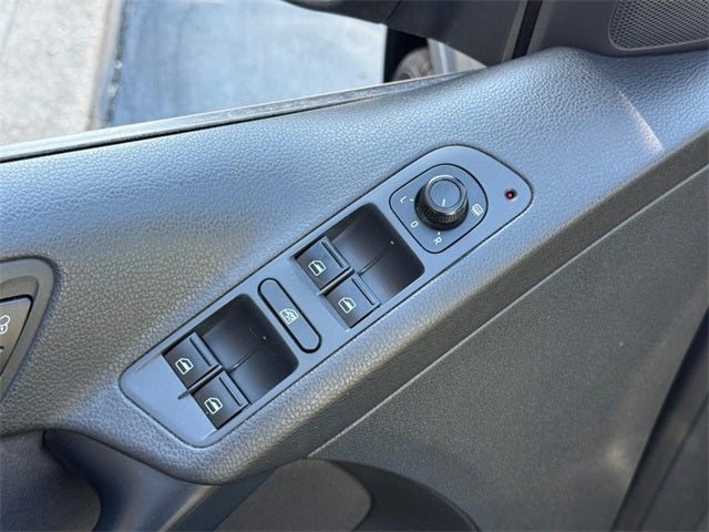 2018 Volkswagen Tiguan Limited 2.0T