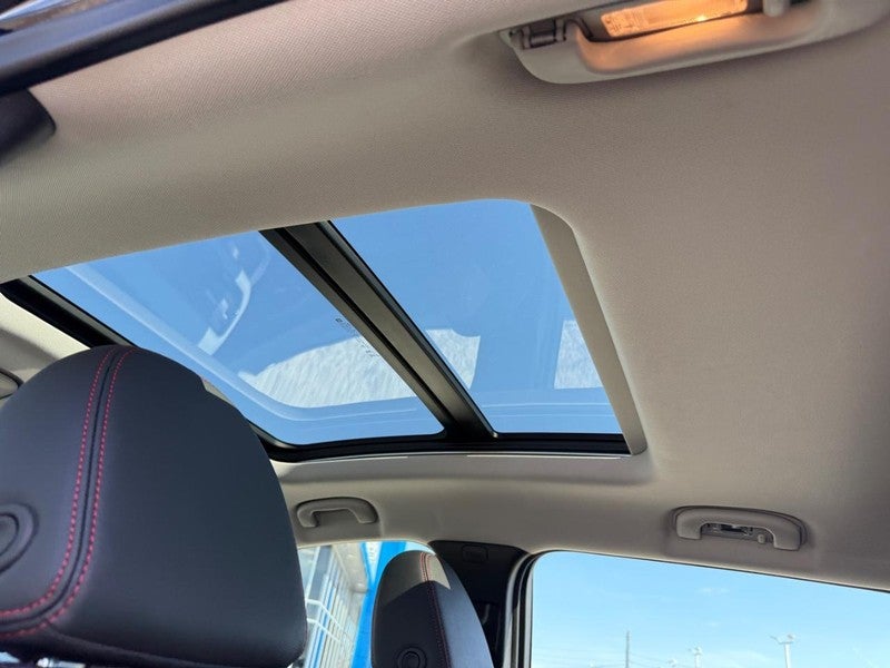 2027 Chevrolet Bolt FWD 4dr RS