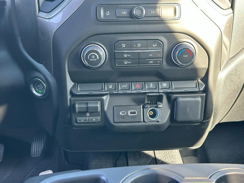 2026 Chevrolet Silverado 2500HD 4WD Crew Cab 159" Custom