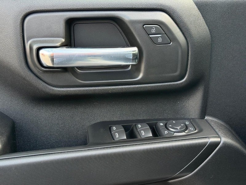 2026 Chevrolet Silverado 2500HD 4WD Crew Cab 159" Custom