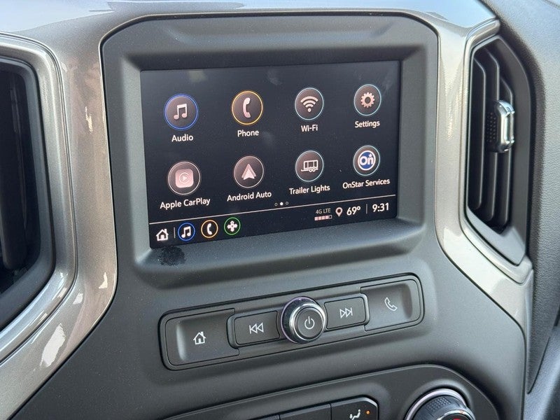 2026 Chevrolet Silverado 2500HD 4WD Crew Cab 159" Custom