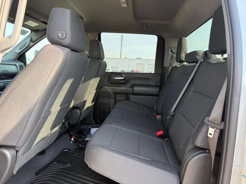 2026 Chevrolet Silverado 2500HD 4WD Crew Cab 159" Custom