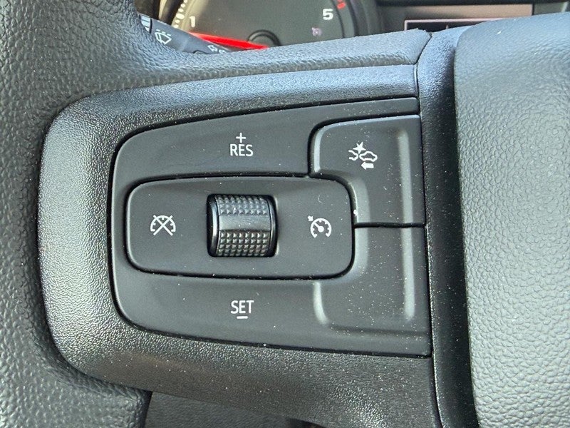 2026 Chevrolet Silverado 2500HD 4WD Crew Cab 159" Custom