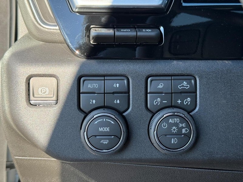 2026 Chevrolet Silverado 3500HD 4WD Crew Cab 172" High Country