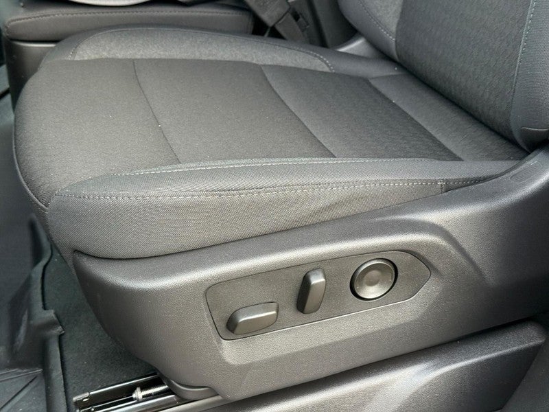 2026 Chevrolet Silverado 1500 4WD Crew Cab 147" RST