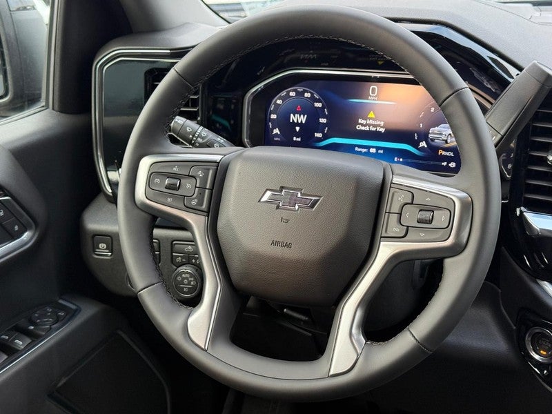 2026 Chevrolet Silverado 1500 4WD Crew Cab 147" RST