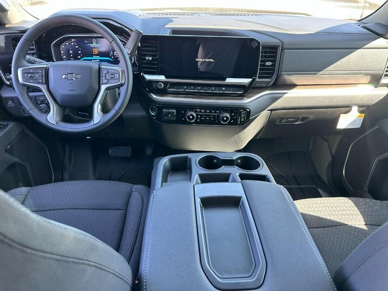 2026 Chevrolet Silverado 1500 4WD Crew Cab 147" RST