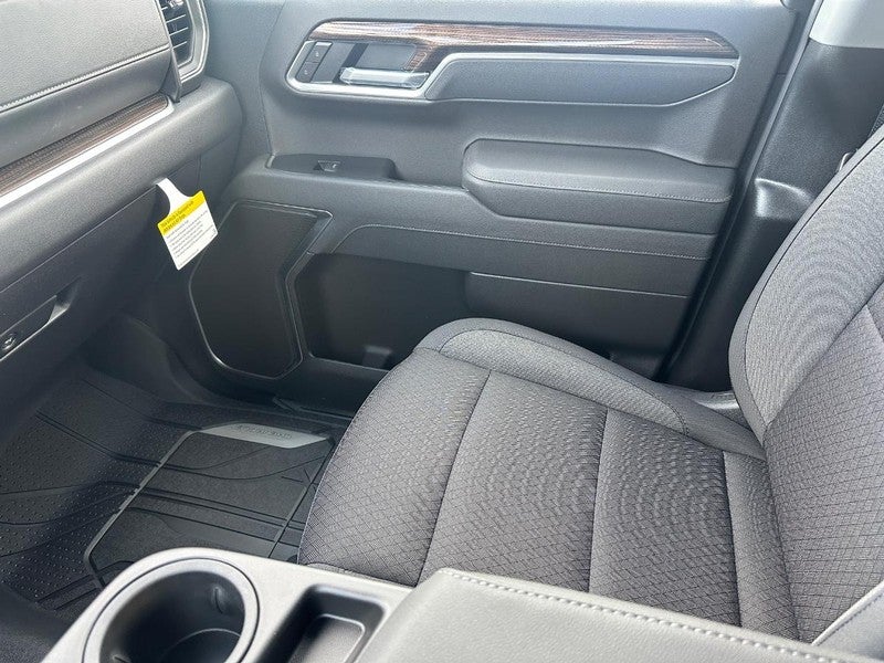 2026 Chevrolet Silverado 1500 4WD Crew Cab 147" LT w/1LT