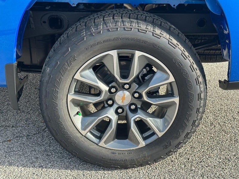 2026 Chevrolet Silverado 1500 4WD Crew Cab 147" LT w/1LT