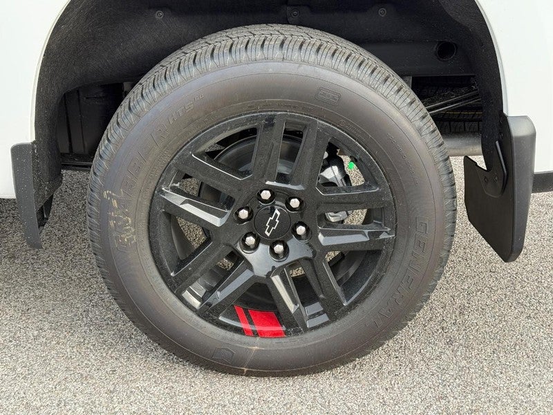 2026 Chevrolet Silverado 1500 4WD Crew Cab 147" RST