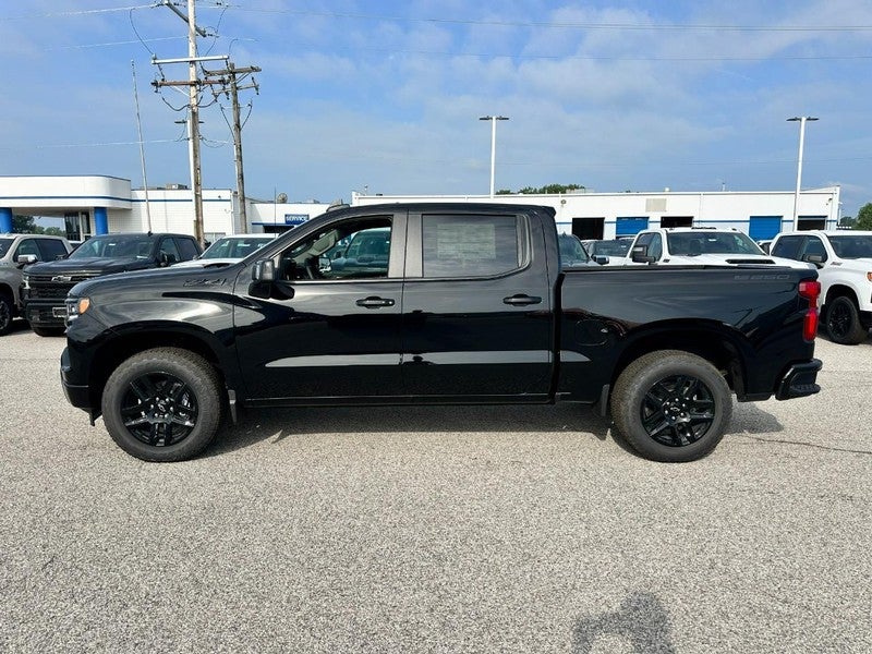 2026 Chevrolet Silverado 1500 4WD Crew Cab 147" RST