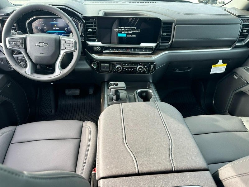 2026 Chevrolet Silverado 1500 4WD Crew Cab 147" RST