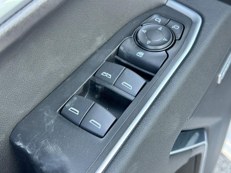 2026 Chevrolet Silverado 1500 4WD Crew Cab 147" RST