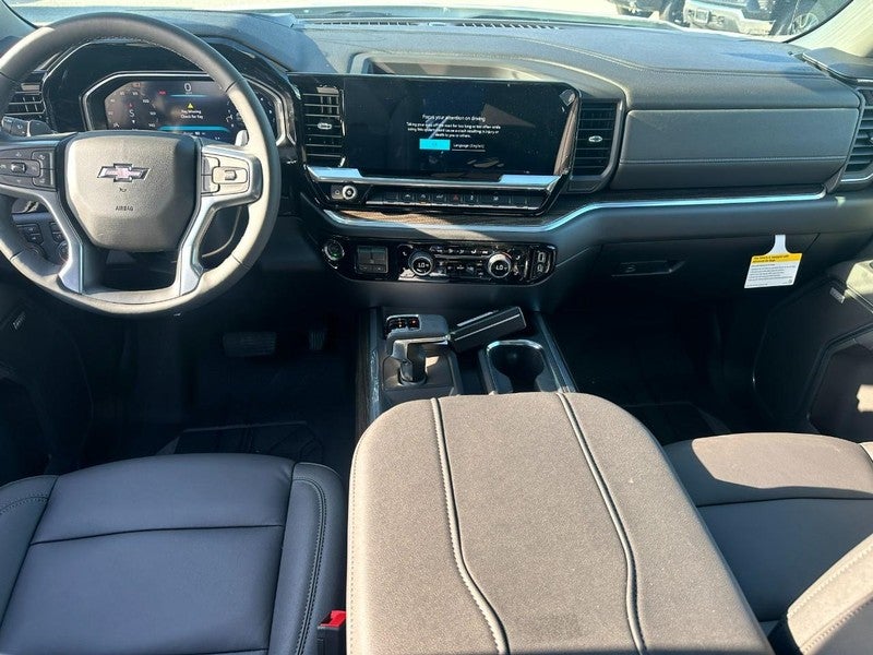 2026 Chevrolet Silverado 1500 4WD Crew Cab 147" RST