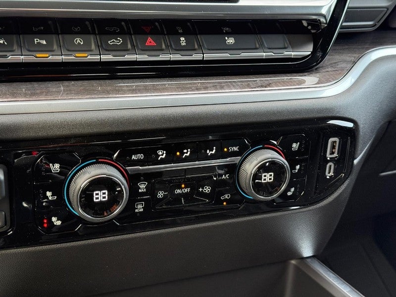 2026 Chevrolet Silverado 1500 4WD Crew Cab 147" LTZ