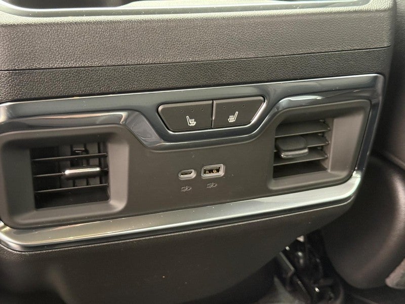 2026 Chevrolet Silverado 1500 4WD Crew Cab 147" LTZ