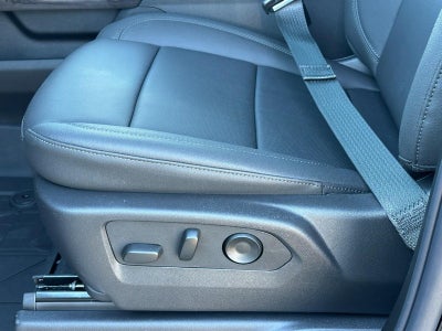 2025 Chevrolet Silverado 1500 4WD Crew Cab 147" LTZ