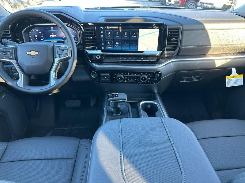 2025 Chevrolet Silverado 1500 4WD Crew Cab 147" LTZ