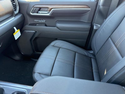 2026 Chevrolet Silverado 1500 4WD Crew Cab 147" High Country