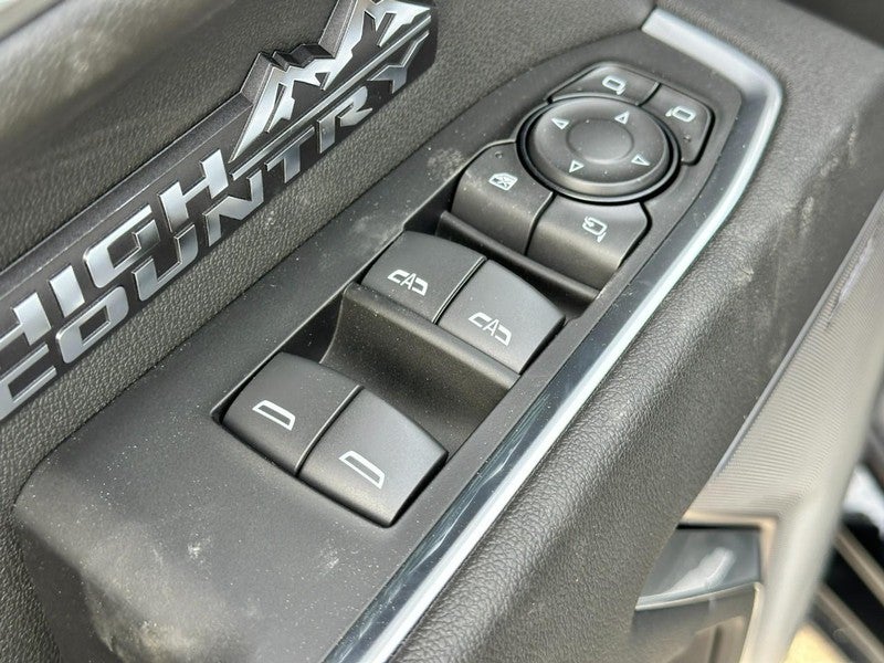 2026 Chevrolet Silverado 1500 4WD Crew Cab 147" High Country