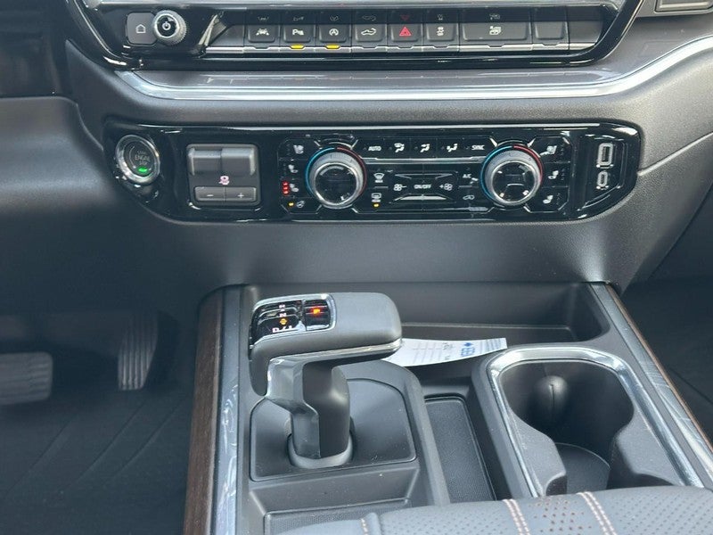 2026 Chevrolet Silverado 1500 4WD Crew Cab 147" High Country