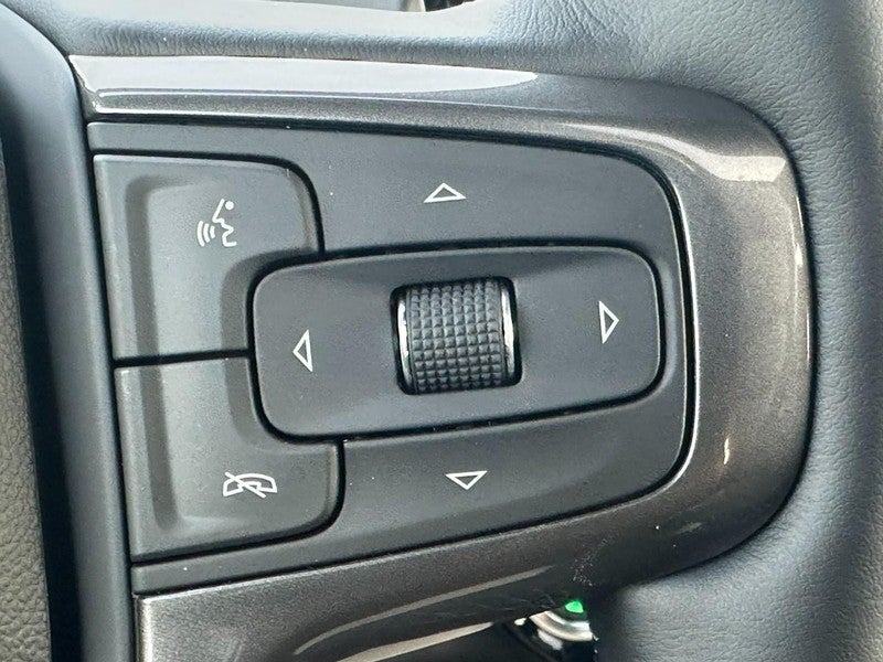 2026 Chevrolet Silverado 1500 4WD Crew Cab 147" High Country