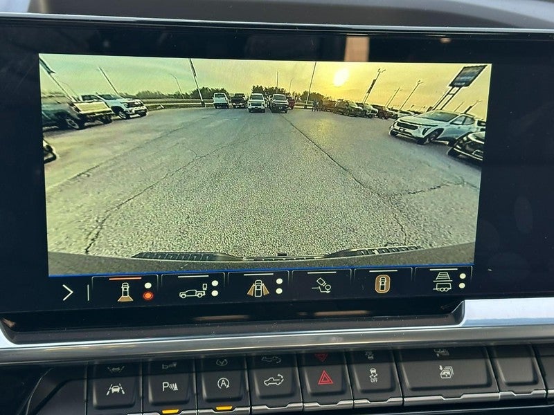 2026 Chevrolet Silverado 1500 4WD Crew Cab 147" High Country